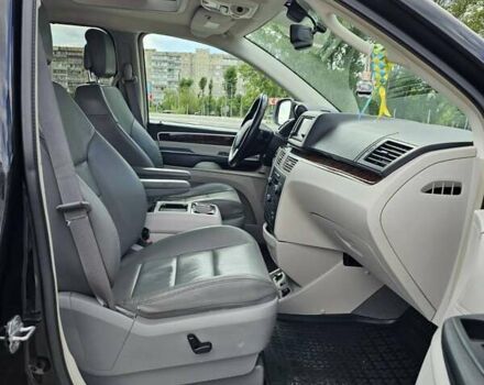 Фольксваген Рутан 2013 в Киеве на Automoto.ua Черный Фольксваген Рутан, объемом двигателя 3.6 л и пробегом 170 тыс. км за 15200 $, фото 10 на Automoto.ua