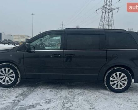 Серый Фольксваген Рутан, объемом двигателя 3.6 л и пробегом 292 тыс. км за 13000 $, фото 1 на Automoto.ua