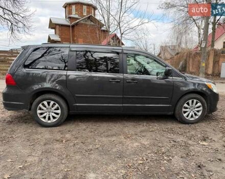 Сірий Фольксваген Рутан, об'ємом двигуна 3.6 л та пробігом 294 тис. км за 11990 $, фото 4 на Automoto.ua