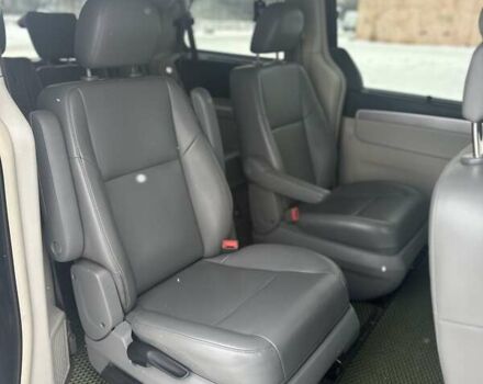 Серый Фольксваген Рутан, объемом двигателя 3.6 л и пробегом 292 тыс. км за 13000 $, фото 11 на Automoto.ua