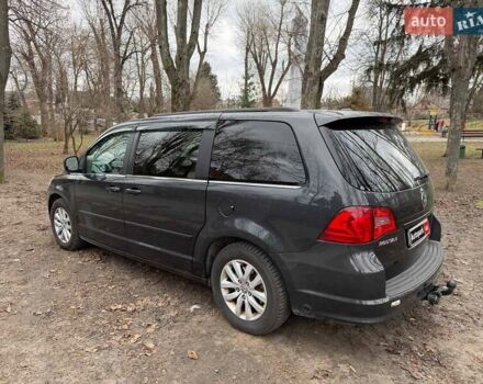 Сірий Фольксваген Рутан, об'ємом двигуна 3.6 л та пробігом 294 тис. км за 11990 $, фото 9 на Automoto.ua