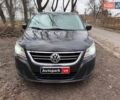 Серый Фольксваген Рутан, объемом двигателя 3.6 л и пробегом 294 тыс. км за 11340 $, фото 1 на Automoto.ua
