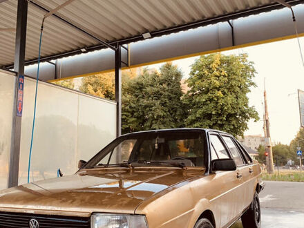 Фольксваген Сантана 1984 в Луцке на Automoto.ua Коричневый Фольксваген Сантана, объемом двигателя 1.6 л и пробегом 362 тыс. км за 800 $, фото 1 на Automoto.ua
