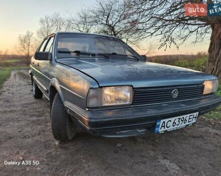 Зеленый Фольксваген Сантана, объемом двигателя 1.76 л и пробегом 300 тыс. км за 1000 $, фото 16 на Automoto.ua