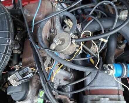 Зеленый Фольксваген Сантана, объемом двигателя 1.76 л и пробегом 300 тыс. км за 1000 $, фото 35 на Automoto.ua