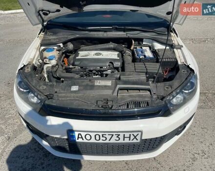 Белый Фольксваген Скирокко, объемом двигателя 1.98 л и пробегом 185 тыс. км за 8800 $, фото 37 на Automoto.ua