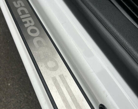 Білий Фольксваген Скірокко, об'ємом двигуна 1.4 л та пробігом 265 тис. км за 8100 $, фото 10 на Automoto.ua