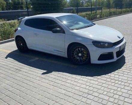 Белый Фольксваген Скирокко, объемом двигателя 1.98 л и пробегом 199 тыс. км за 8000 $, фото 1 на Automoto.ua