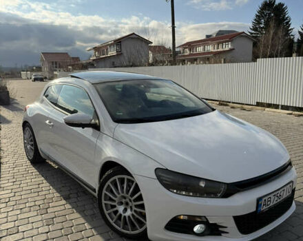 Белый Фольксваген Скирокко, объемом двигателя 1.39 л и пробегом 220 тыс. км за 8599 $, фото 4 на Automoto.ua