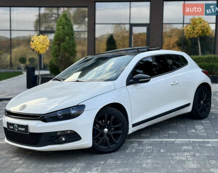Белый Фольксваген Скирокко, объемом двигателя 1.97 л и пробегом 350 тыс. км за 5999 $, фото 2 на Automoto.ua