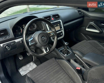 Белый Фольксваген Скирокко, объемом двигателя 1.97 л и пробегом 350 тыс. км за 5999 $, фото 22 на Automoto.ua