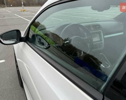 Білий Фольксваген Скірокко, об'ємом двигуна 1.39 л та пробігом 223 тис. км за 9800 $, фото 15 на Automoto.ua