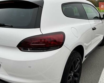 Білий Фольксваген Скірокко, об'ємом двигуна 1.39 л та пробігом 223 тис. км за 9800 $, фото 14 на Automoto.ua