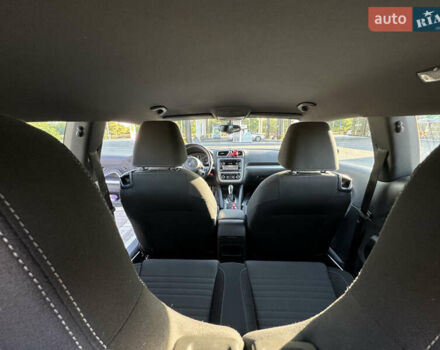 Білий Фольксваген Скірокко, об'ємом двигуна 1.98 л та пробігом 130 тис. км за 13000 $, фото 18 на Automoto.ua