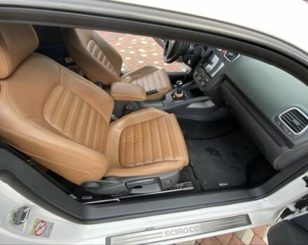 Белый Фольксваген Скирокко, объемом двигателя 1.4 л и пробегом 240 тыс. км за 7299 $, фото 12 на Automoto.ua