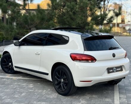 Белый Фольксваген Скирокко, объемом двигателя 2 л и пробегом 350 тыс. км за 5999 $, фото 6 на Automoto.ua