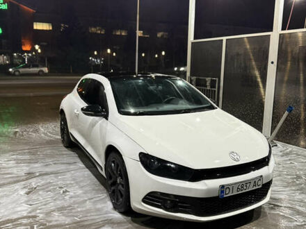 Белый Фольксваген Скирокко, объемом двигателя 1.97 л и пробегом 354 тыс. км за 7000 $, фото 1 на Automoto.ua