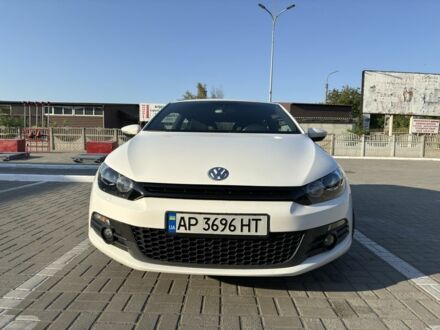 Белый Фольксваген Скирокко, объемом двигателя 2 л и пробегом 130 тыс. км за 10500 $, фото 1 на Automoto.ua