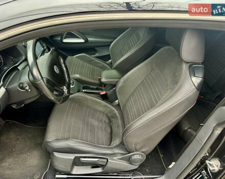 Черный Фольксваген Скирокко, объемом двигателя 1.39 л и пробегом 217 тыс. км за 7500 $, фото 12 на Automoto.ua