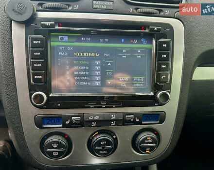 Черный Фольксваген Скирокко, объемом двигателя 1.39 л и пробегом 217 тыс. км за 7500 $, фото 24 на Automoto.ua