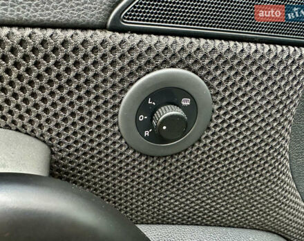 Черный Фольксваген Скирокко, объемом двигателя 1.39 л и пробегом 217 тыс. км за 7500 $, фото 28 на Automoto.ua