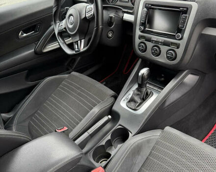 Черный Фольксваген Скирокко, объемом двигателя 2 л и пробегом 245 тыс. км за 8400 $, фото 47 на Automoto.ua