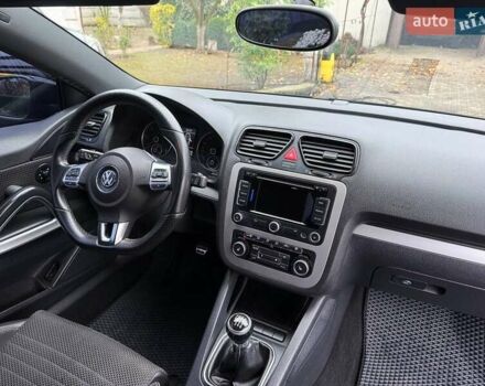 Чорний Фольксваген Скірокко, об'ємом двигуна 2 л та пробігом 265 тис. км за 11800 $, фото 16 на Automoto.ua