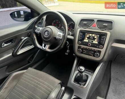 Чорний Фольксваген Скірокко, об'ємом двигуна 2 л та пробігом 265 тис. км за 11800 $, фото 13 на Automoto.ua