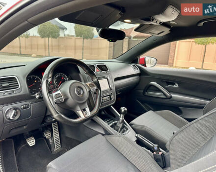 Красный Фольксваген Скирокко, объемом двигателя 1.98 л и пробегом 145 тыс. км за 7900 $, фото 10 на Automoto.ua