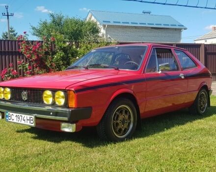 Красный Фольксваген Скирокко, объемом двигателя 1.1 л и пробегом 139 тыс. км за 22000 $, фото 2 на Automoto.ua