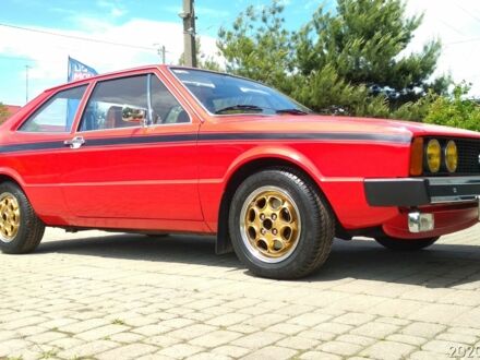 Красный Фольксваген Скирокко, объемом двигателя 1.1 л и пробегом 139 тыс. км за 22000 $, фото 1 на Automoto.ua