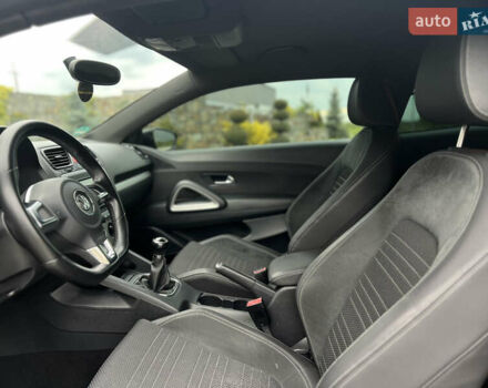 Серый Фольксваген Скирокко, объемом двигателя 1.98 л и пробегом 170 тыс. км за 9999 $, фото 24 на Automoto.ua