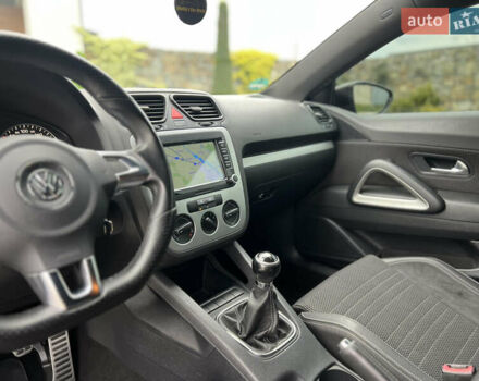 Серый Фольксваген Скирокко, объемом двигателя 1.98 л и пробегом 170 тыс. км за 9999 $, фото 25 на Automoto.ua