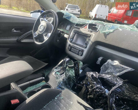 Фольксваген Скирокко 2011 в Киеве на Automoto.ua Синий Фольксваген Скирокко, объемом двигателя 1.4 л и пробегом 180 тыс. км за 3700 $, фото 6 на Automoto.ua