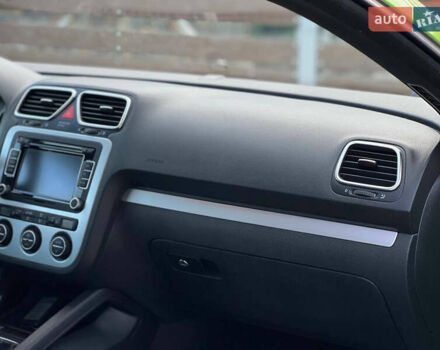 Зелений Фольксваген Скірокко, об'ємом двигуна 1.39 л та пробігом 200 тис. км за 6999 $, фото 19 на Automoto.ua