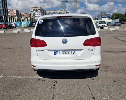 Белый Фольксваген Шаран, объемом двигателя 1.97 л и пробегом 314 тыс. км за 11500 $, фото 3 на Automoto.ua