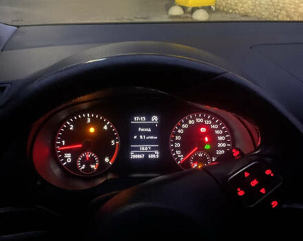 Білий Фольксваген Шаран, об'ємом двигуна 2 л та пробігом 263 тис. км за 11700 $, фото 6 на Automoto.ua