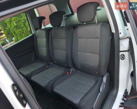 Белый Фольксваген Шаран, объемом двигателя 2 л и пробегом 246 тыс. км за 14299 $, фото 21 на Automoto.ua