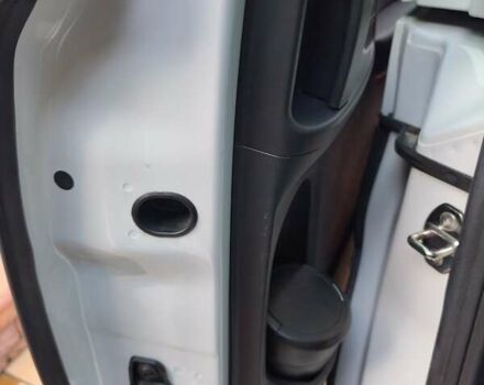 Белый Фольксваген Шаран, объемом двигателя 2 л и пробегом 246 тыс. км за 14299 $, фото 34 на Automoto.ua