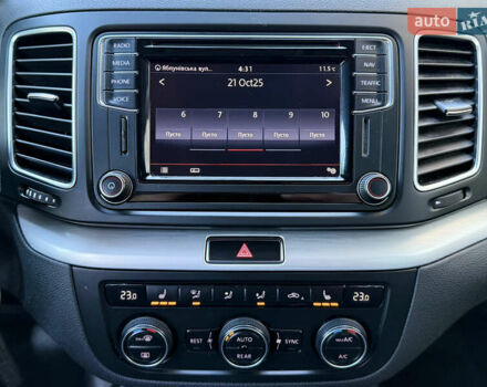 Фольксваген Шаран 2017 в Черновцах на Automoto.ua Белый Фольксваген Шаран, объемом двигателя 1.97 л и пробегом 280 тыс. км за 18800 $, фото 15 на Automoto.ua