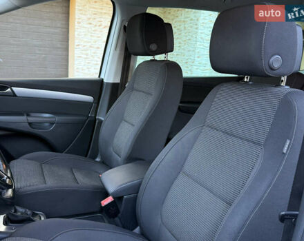 Фольксваген Шаран 2017 в Черновцах на Automoto.ua Белый Фольксваген Шаран, объемом двигателя 1.97 л и пробегом 280 тыс. км за 18800 $, фото 25 на Automoto.ua