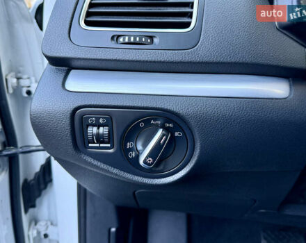 Фольксваген Шаран 2017 в Черновцах на Automoto.ua Белый Фольксваген Шаран, объемом двигателя 1.97 л и пробегом 280 тыс. км за 18800 $, фото 22 на Automoto.ua