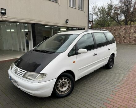 Фольксваген Шаран 1999 в Николаеве на Automoto.ua Белый Фольксваген Шаран, объемом двигателя 1.9 л и пробегом 380 тыс. км за 1800 $, фото 1 на Automoto.ua