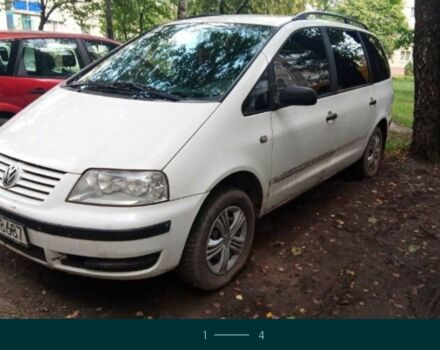 Белый Фольксваген Шаран, объемом двигателя 0 л и пробегом 400 тыс. км за 2200 $, фото 1 на Automoto.ua