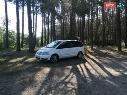 Фольксваген Шаран 2003 у Чернігові на Automoto.ua Білий Фольксваген Шаран, об'ємом двигуна 1.8 л та пробігом 192 тис. км за 4350 $, фото 1 на Automoto.ua