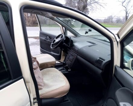 Бежевый Фольксваген Шаран, объемом двигателя 1.9 л и пробегом 309 тыс. км за 4979 $, фото 14 на Automoto.ua