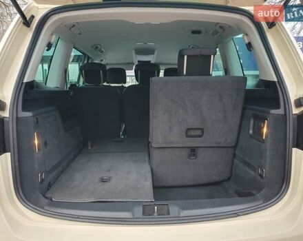 Бежевый Фольксваген Шаран, объемом двигателя 1.98 л и пробегом 235 тыс. км за 15999 $, фото 48 на Automoto.ua