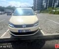 Бежевий Фольксваген Шаран, об'ємом двигуна 2 л та пробігом 333 тис. км за 12320 $, фото 1 на Automoto.ua