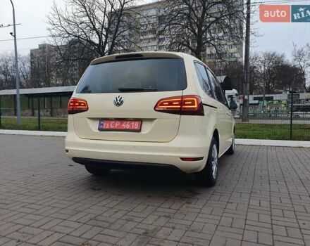 Бежевый Фольксваген Шаран, объемом двигателя 1.98 л и пробегом 235 тыс. км за 15999 $, фото 8 на Automoto.ua