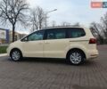 Бежевый Фольксваген Шаран, объемом двигателя 1.98 л и пробегом 235 тыс. км за 15999 $, фото 2 на Automoto.ua